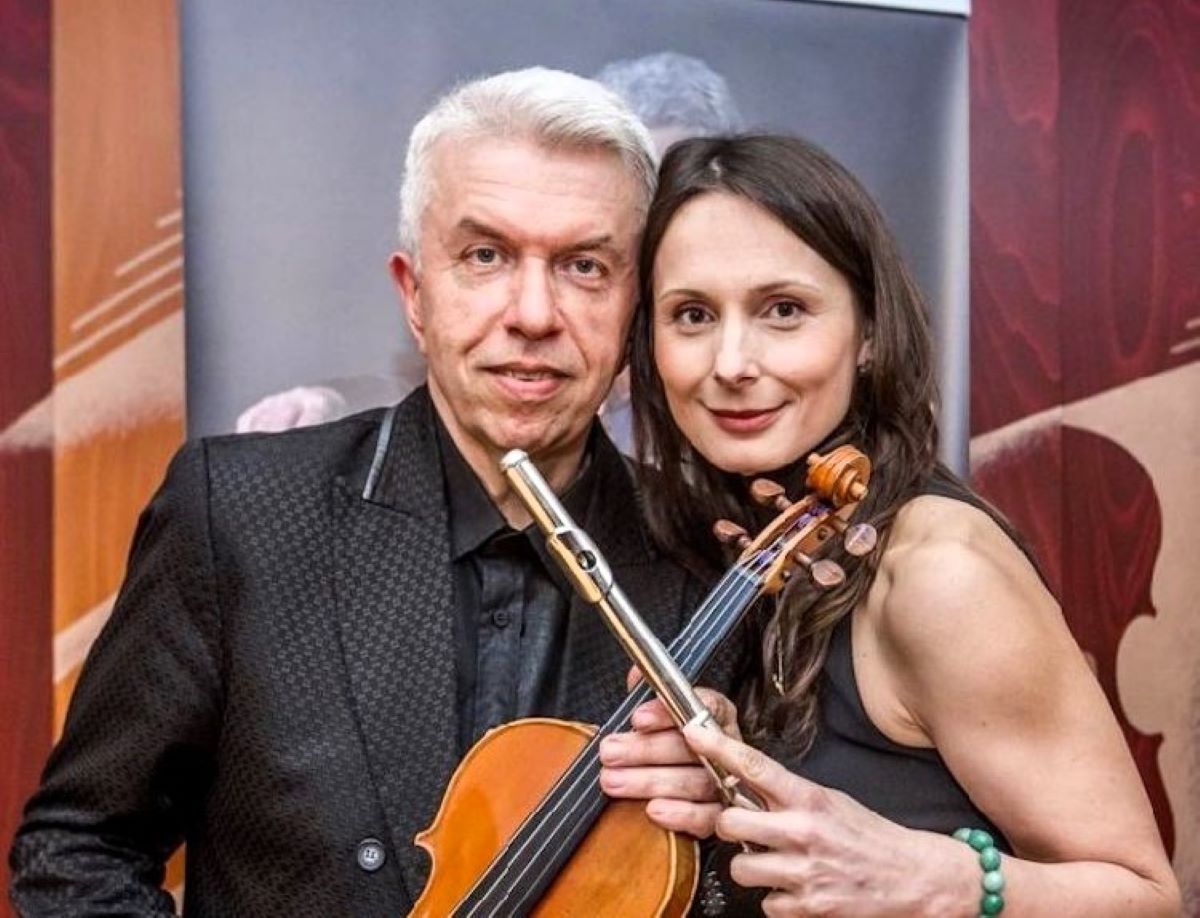 Vánoční koncert Jaroslava Svěceného bude, část výtěžku bude věnována Nadačnímu fondu UK