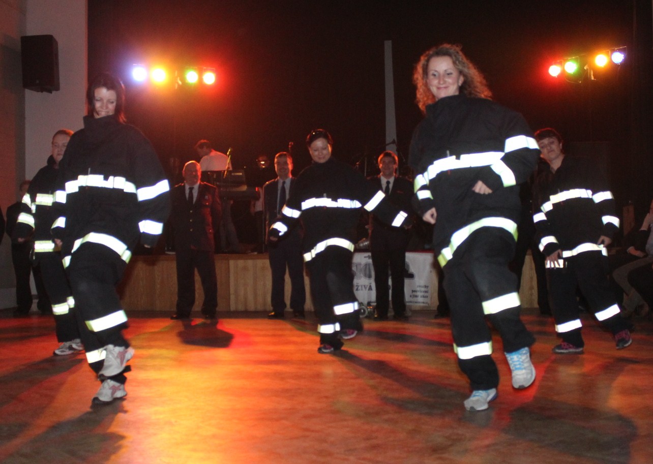 Hasiči zvou na ples do společenského centra v Rožmitále